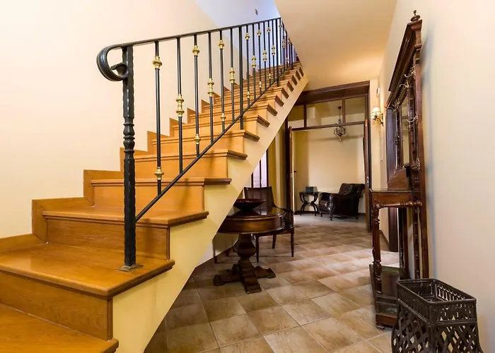 公寓 Moraitis Mansion