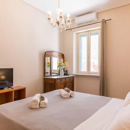 Moraitis Mansion Apartman